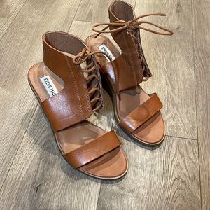 Steve Madden Nannoo Heels